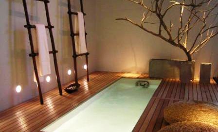 Обои в ванной комнате